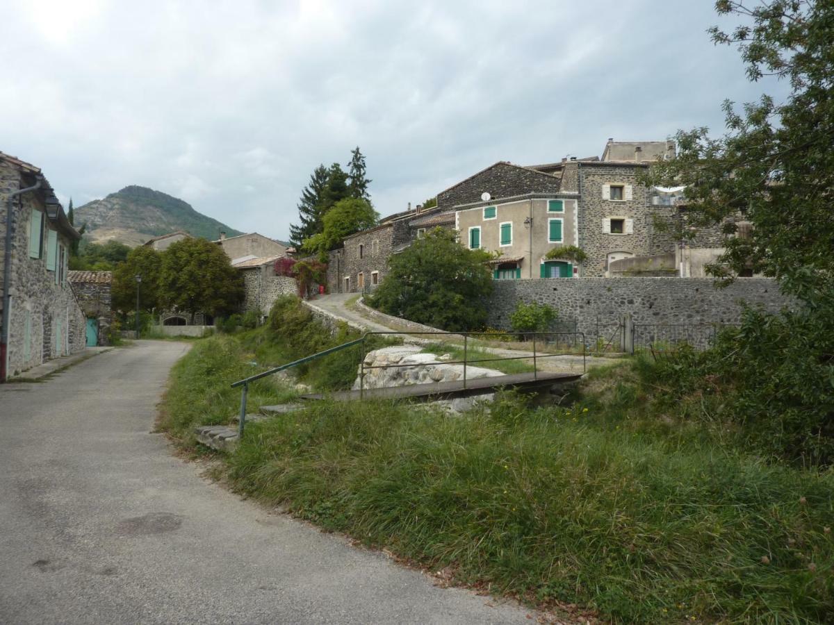 Gite La Riviere Saint-Martin-le-Supérieur Exterior foto